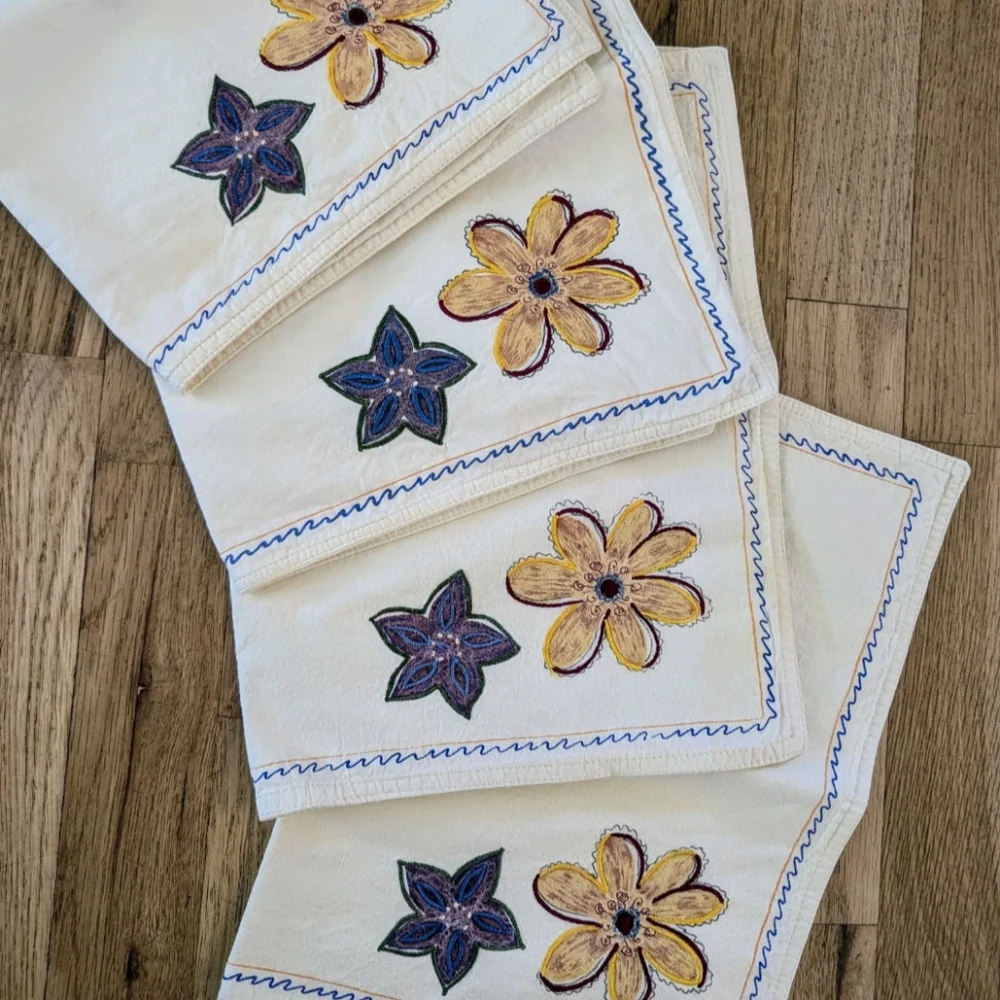 Set Of 4 Placemats Hand Stitched Applique & Embroidered Flowers Cottagecore